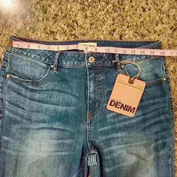 NEW NWT Heritage Denim Premium Slim Leg Jeans Surf Wash $125 - Picture 3 of 9
